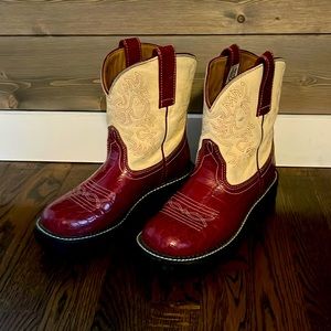 🤠 Ariat FatBaby Cowboy Boots